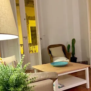 Luz Y Sencillez En El Centro Histórico De Apartamento Málaga